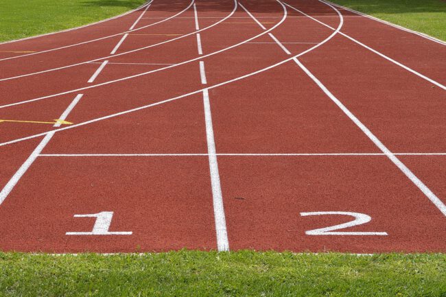 tartan-track-2678544_1920
